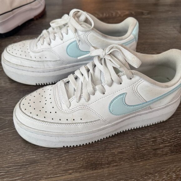 Nike W Court Vision Alta Size 9 - Picture 1 of 4